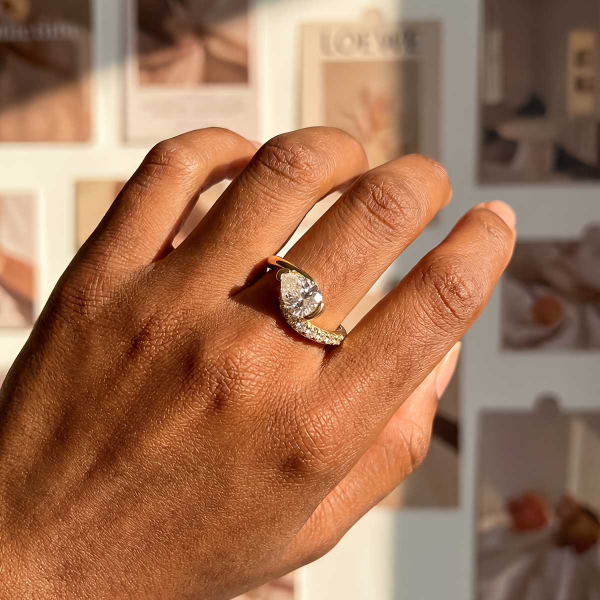 Women's Luxury Shiny Pear-Shaped Twist Engagement Ring